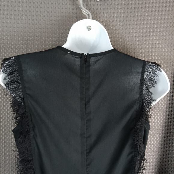 Altar'd State Jumpsuit Womens Small Black Lace Trim Deep V Back Zip Tie Waist - Picture 10 of 14